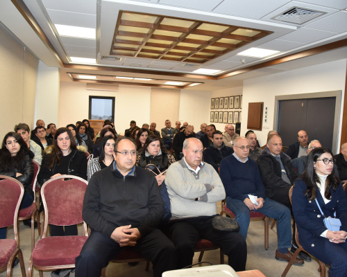 Beit Jala Municipality discusses its development plan with the local community